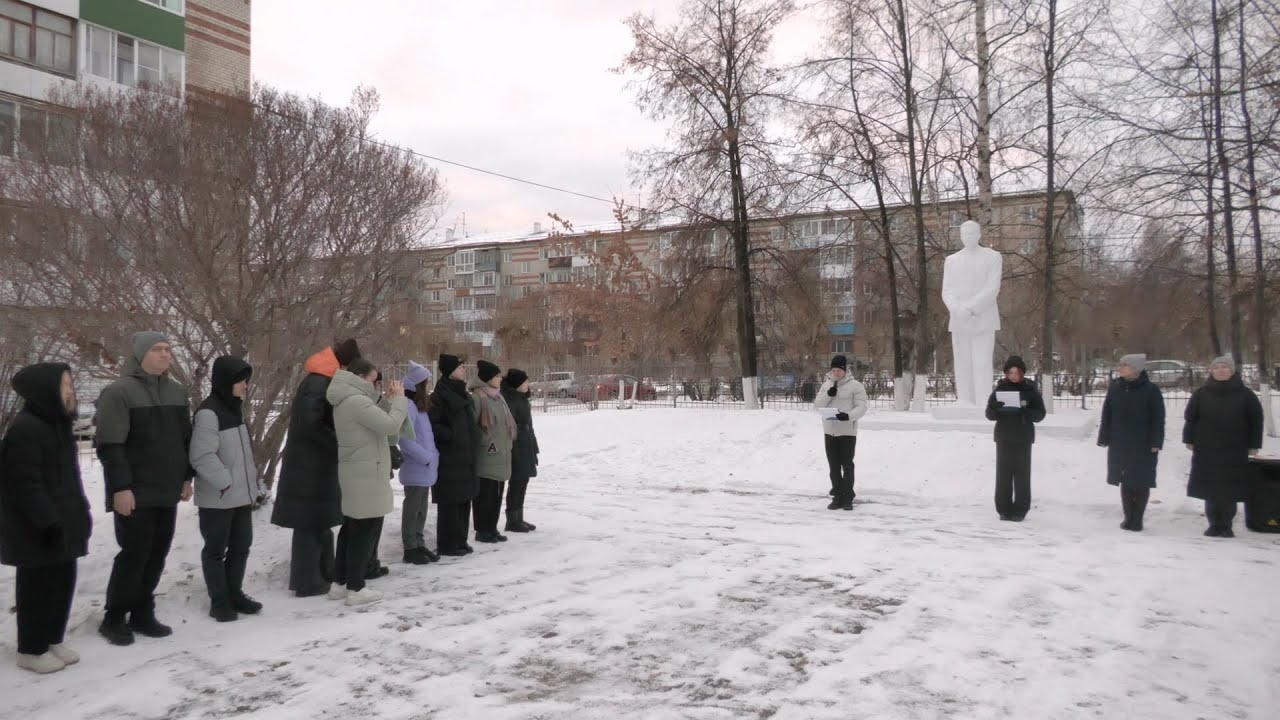«Вторая жизнь» Максима Горького на территории школы №27 #серовтв #серов