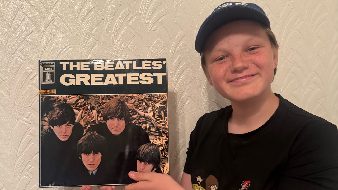 Review on The Beatles Greatest (1970s German Pressing) - YouTube