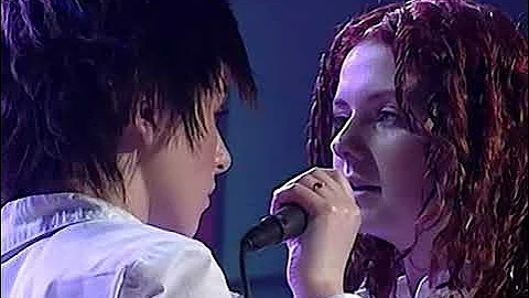 t.A.T.u. - All The Things She Said (Live MAD TV 2003)