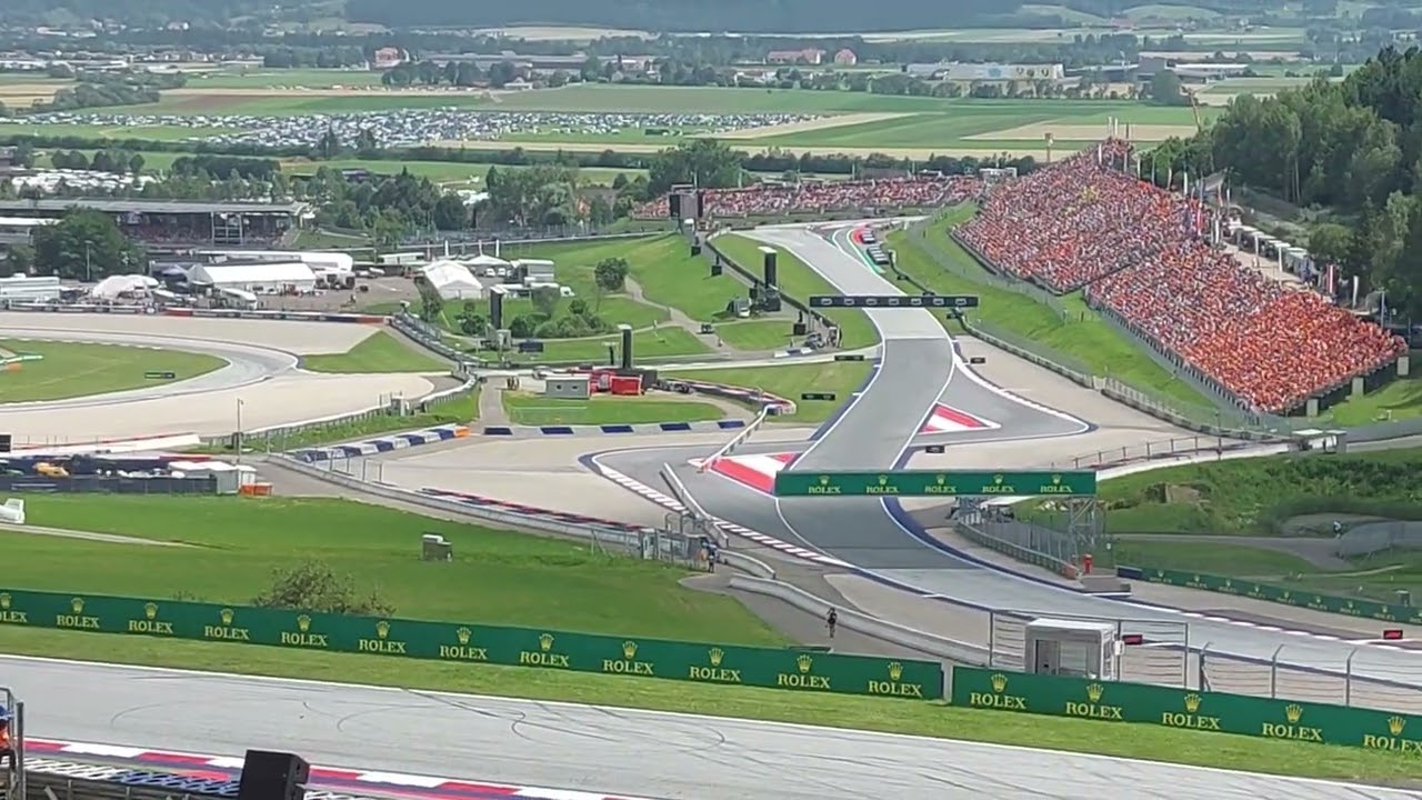 Formula 1 Austria 2024 - first few laps from T3 grandstand