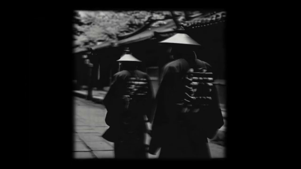 4. DRAGON'S FURY / BEAT FROM BEATTAPE SHAOLIN TECHNIQUES / Boom Bap Underground Beat /