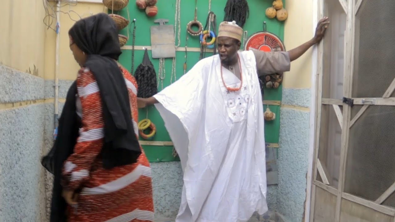 Kadan daga malamin mata (by musa Mai sana,a )