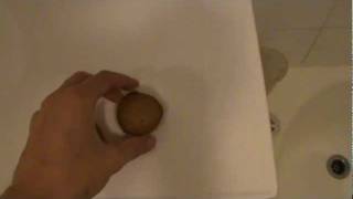 How To Eat a CupCake