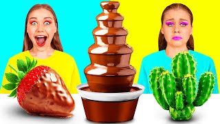 Chocolade Fontein Fondue Uitdaging | Grappige Situaties DaZaZa Challenge