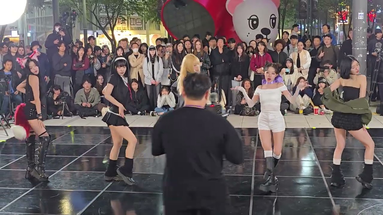 2025.10.26/아트비트 할로원 신촌버스킹 여기서요/미야오 - 아브라카타브라 