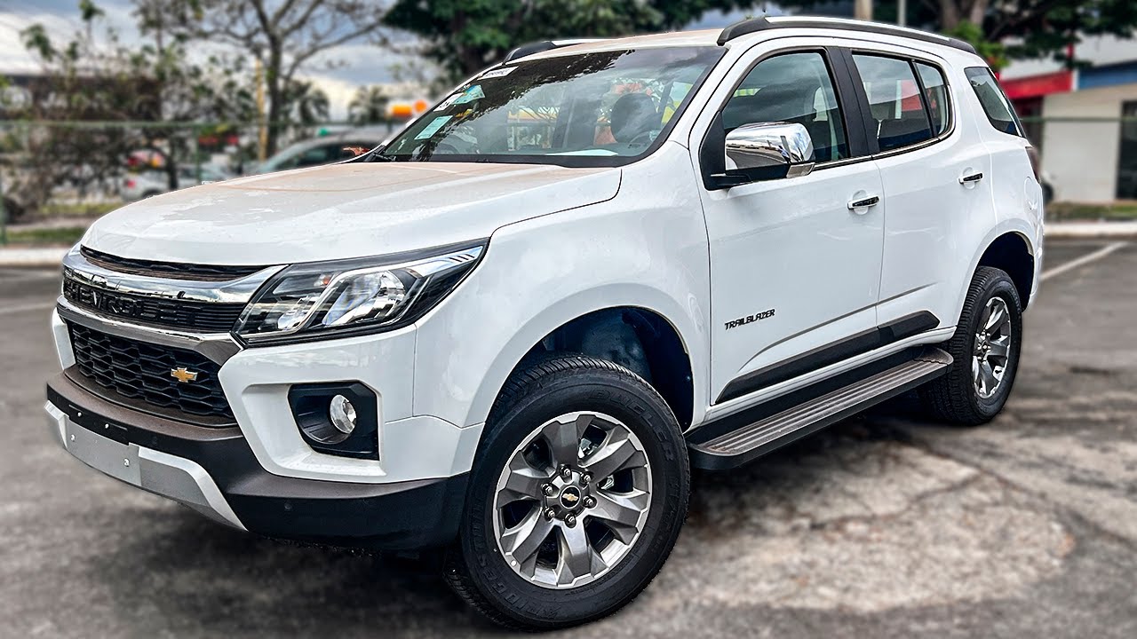 Chevrolet Trailblazer LTZ 2015 - Diesel - 7 Lugares - O SUV Com o Melhor  Custo Benefício do Brasil 