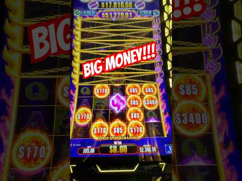 WTH is going on here?? JACKPOT! #slots #winner #fontainebleau