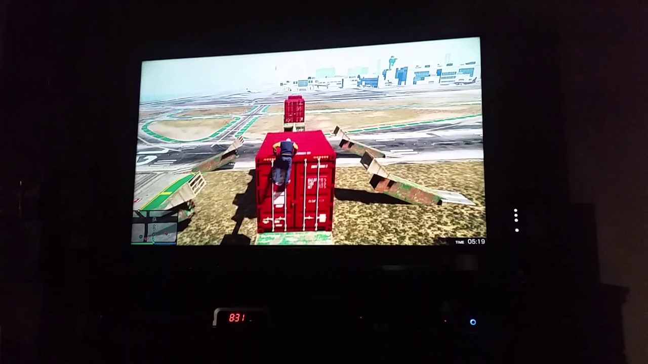 XxTigerKing63xX Raging when he isnt supposed to! He is gonna get rekt ...