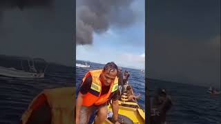 Evakuasi Korban Kapal Tenggelam