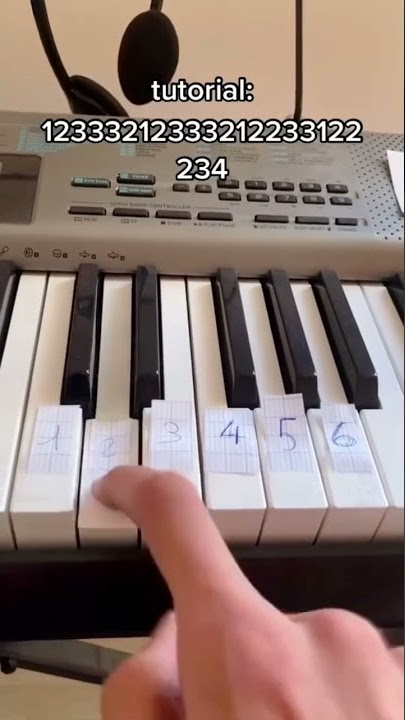 تجربة تعلم العزف على البيانو وفكره حلوه#shorts