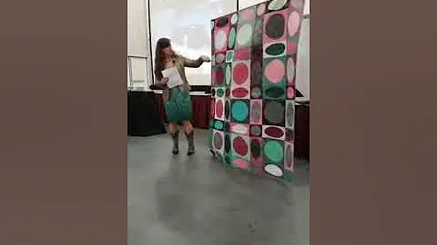 QuiltCon 2018 Demo - Modern and Metallic by Patti ...