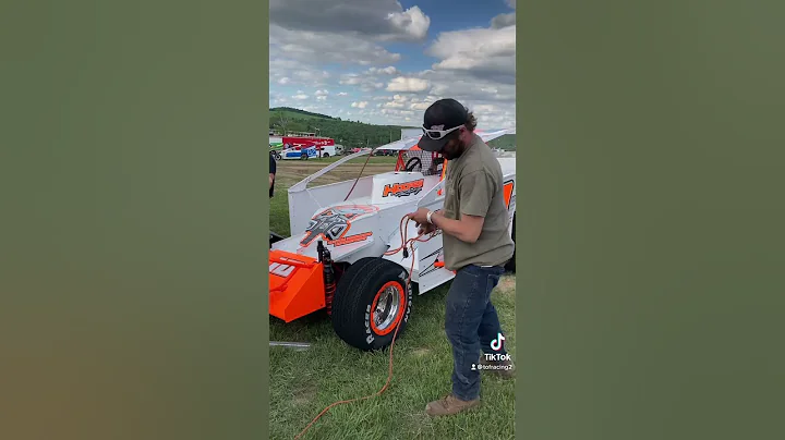 Ryan Susice in Patrick hoopes trucking big block m...