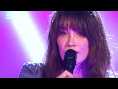 Carla Bruni, Miss You - Stasera Casamika 21112017