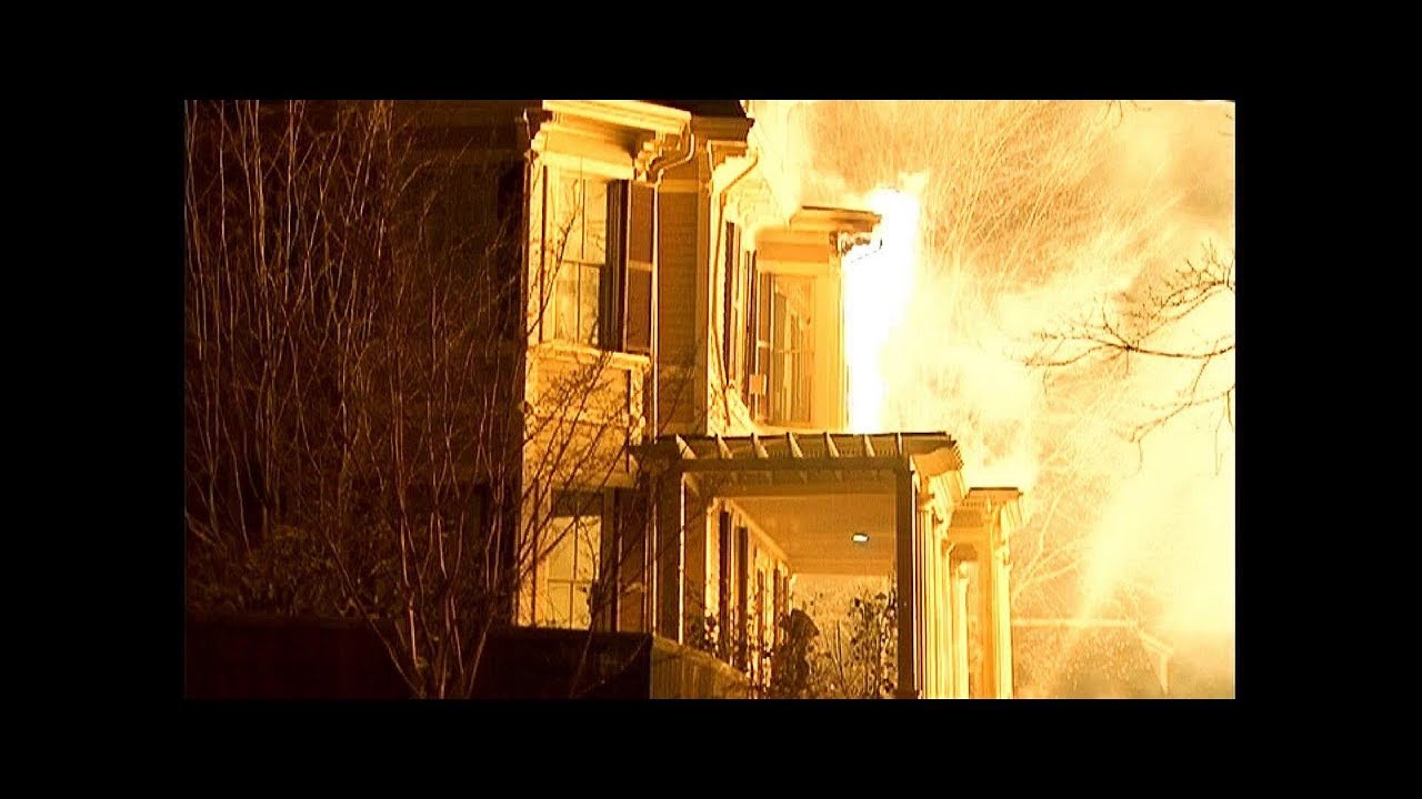 163 Brattle St. Cambridge 3 alarm fire 12/8/2005.. - YouTube