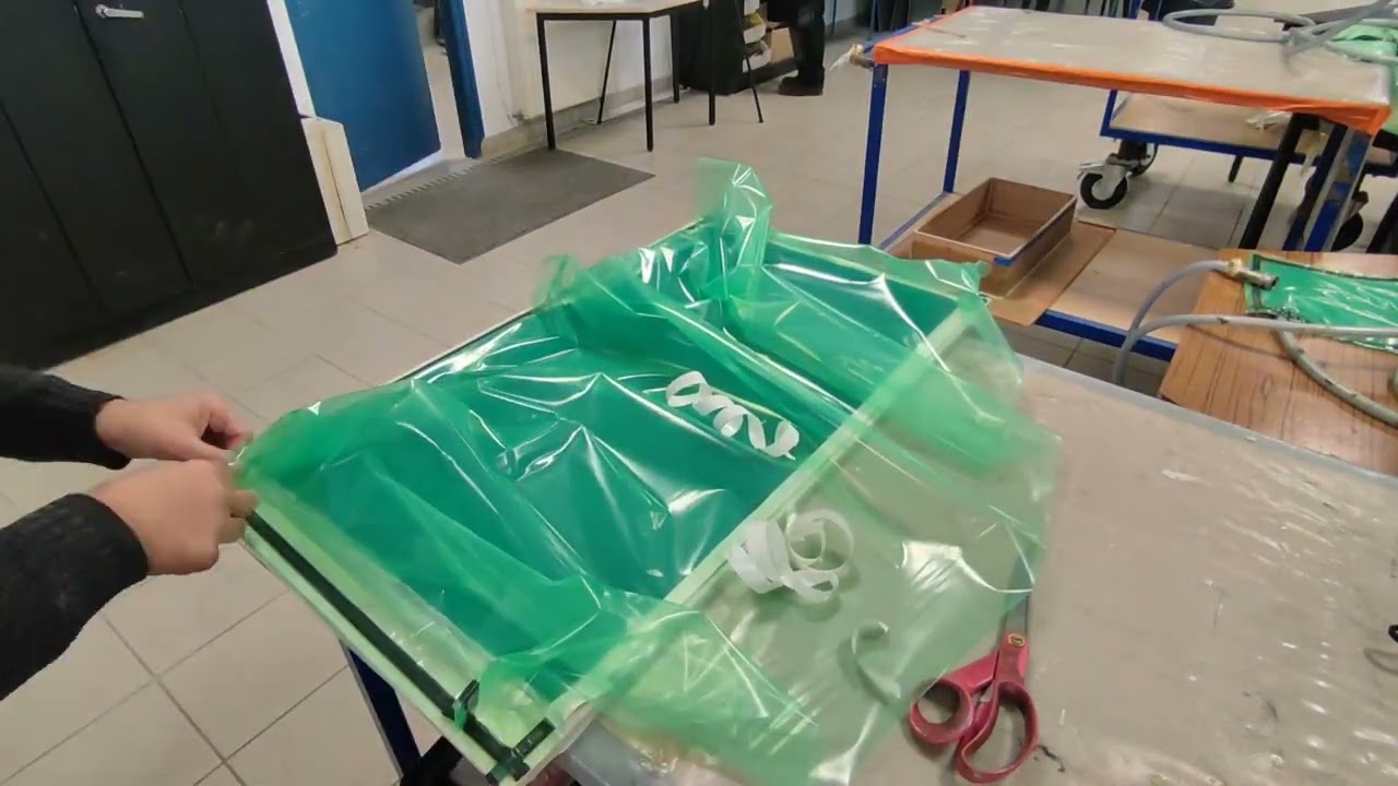 #tutoriel comment faire le vide pour les matériaux composites moulage sous vide