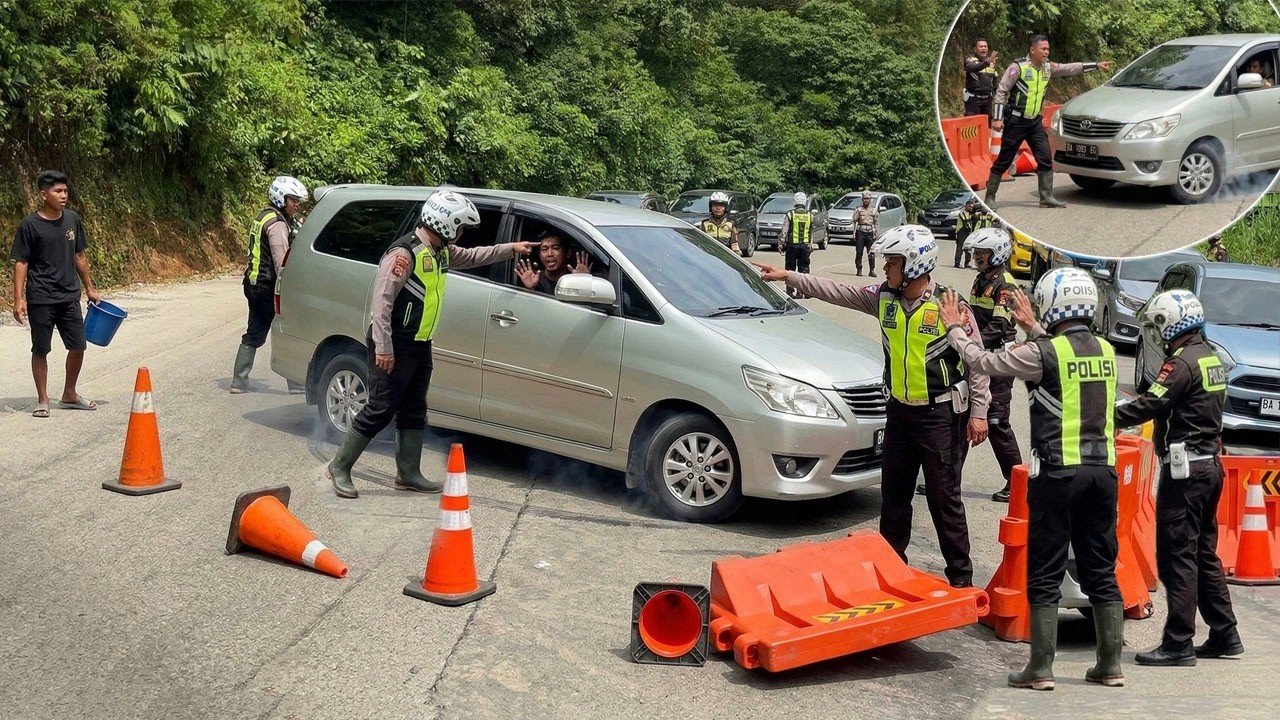 TEGAS !!! POLISI SURUH PENEROBOS PUTAR BALIK, Kemacetan Parah Hari Ini di Jalur Sitinjau Lauik