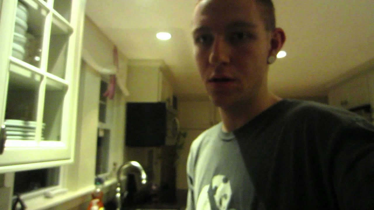 Stupid screen protectors! (Day 190 9/29/12) YouTube