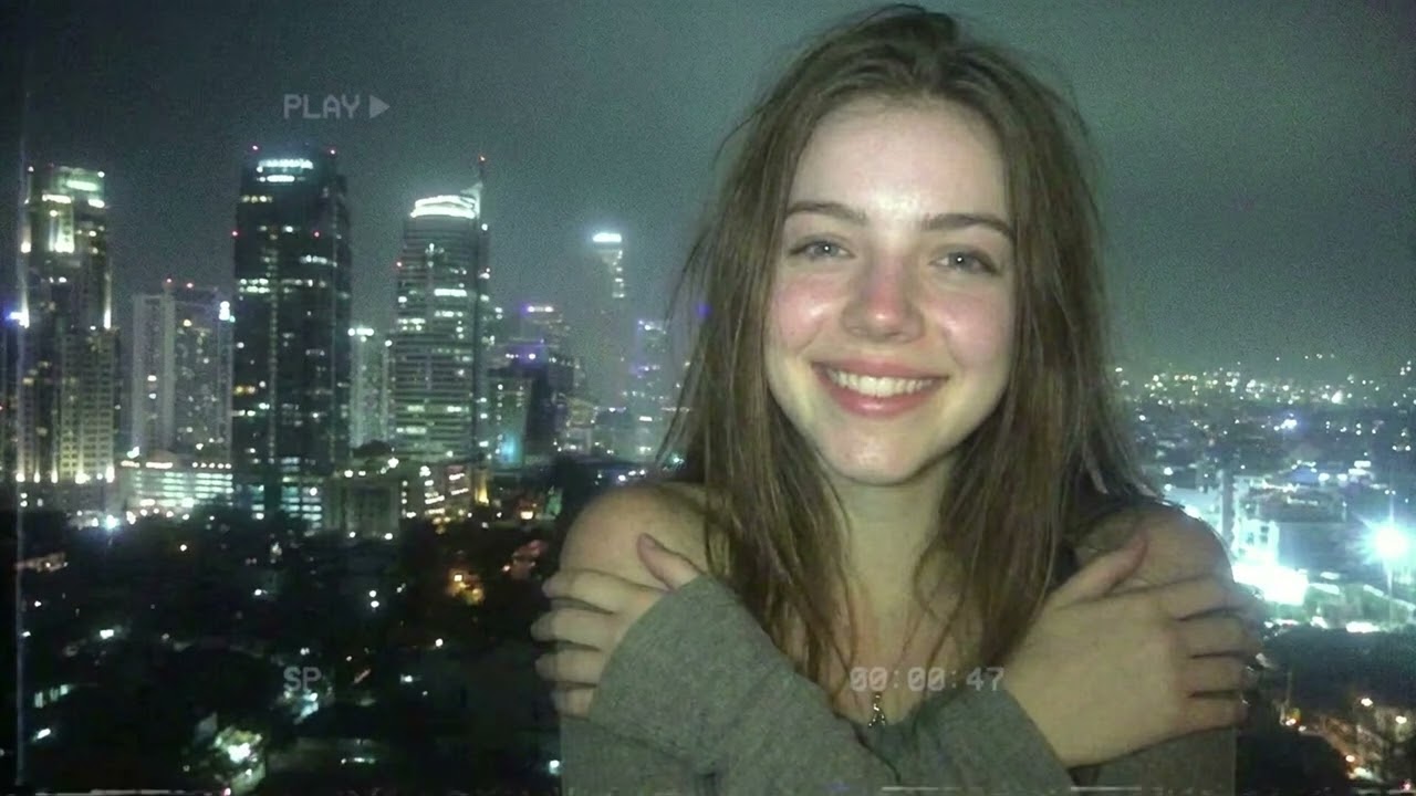 i still feel her hand in mine