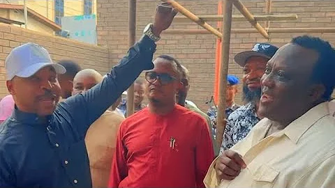 Kingy kingy Saheed Osupa moment with Mc Oluomo NURTW President