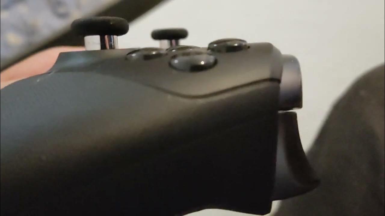 X button stuck YouTube