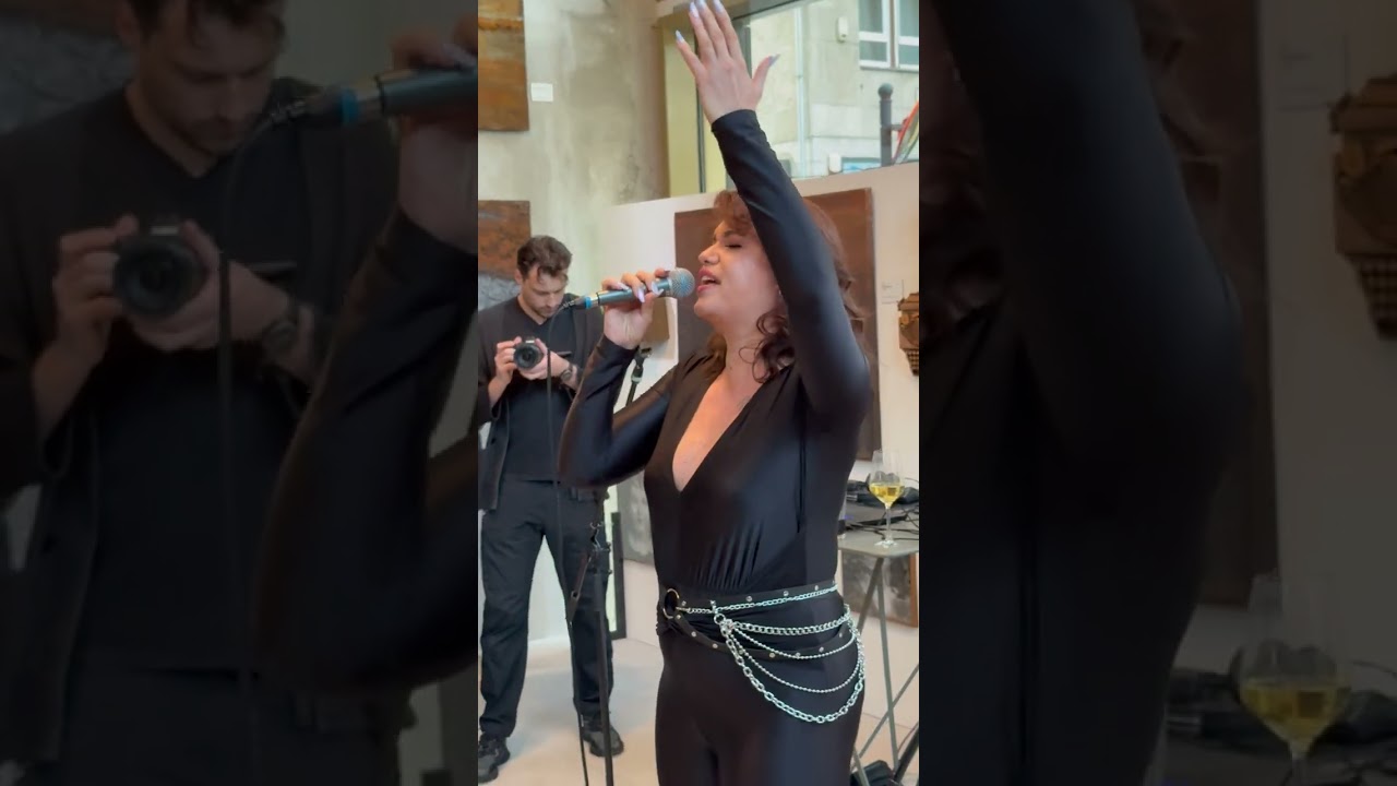 Total Eclipse of the Heart Turn Around - Veres Mónika Nika