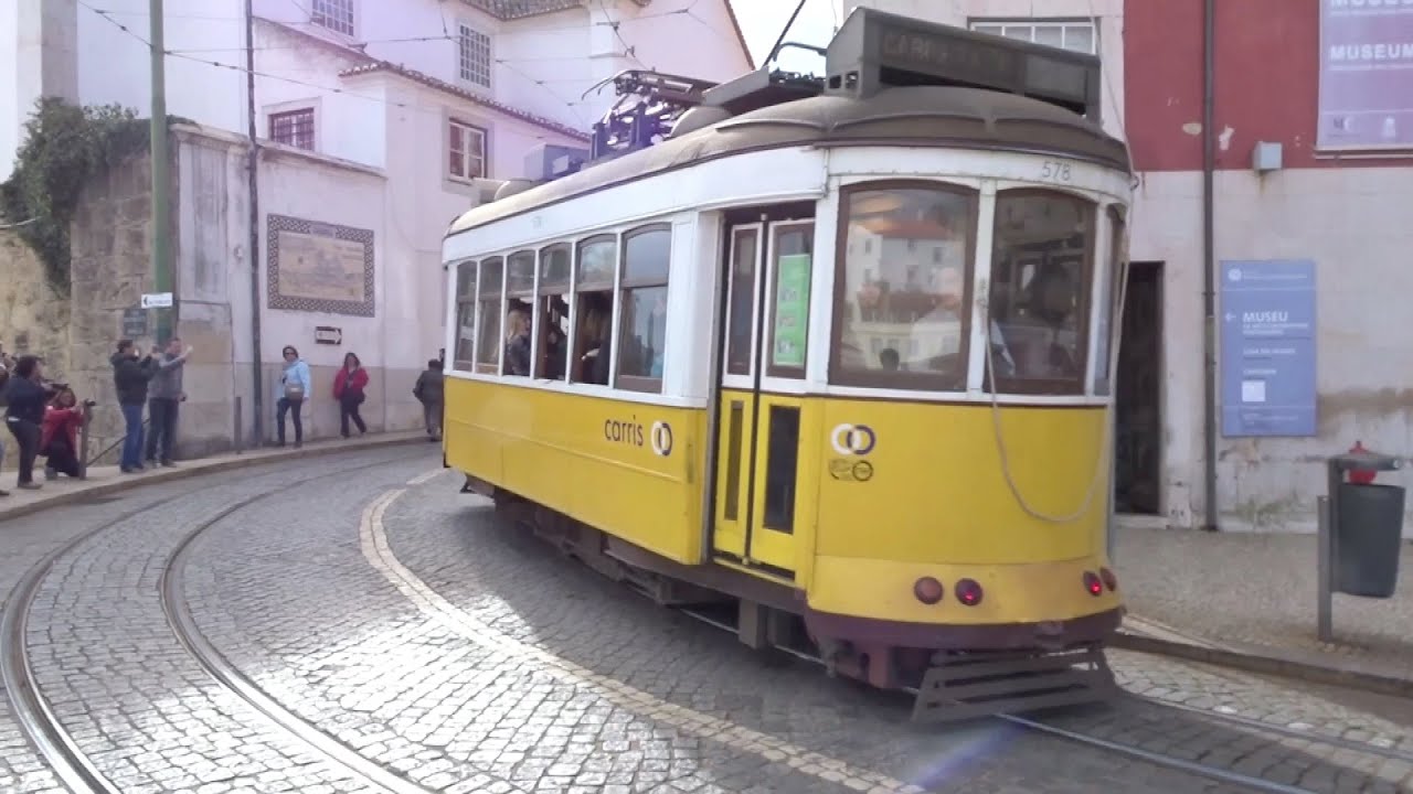 Trams And Trains In Lisbon Portugal ポルトガル リスボンの路面電車 鉄道 Youtube