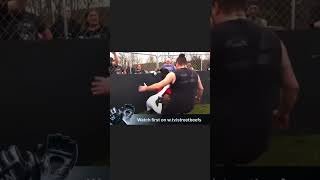 Block it w your hands not face #mma