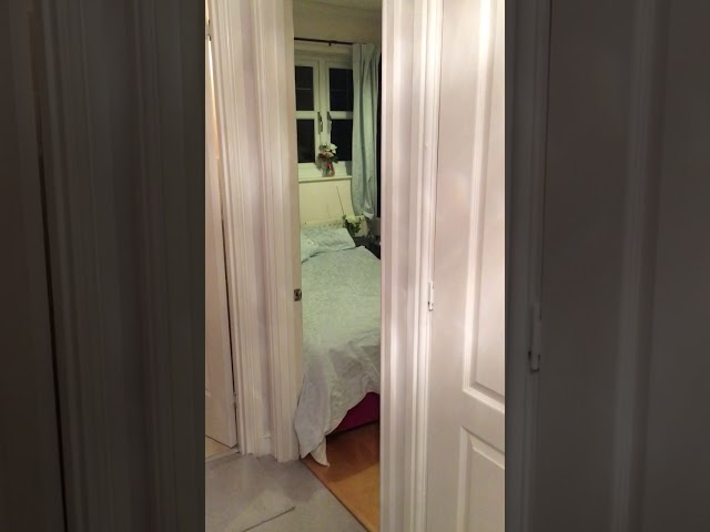 Video 1: Small Double bed