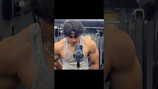 Spam lateral raises? #training #fitnesstips #malayalam #explorepage