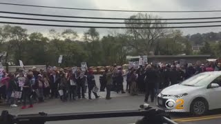 School Bus Workers Threaten Strike