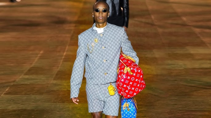 Louis Vuitton SS23 Men's Spin Off Show – ∞ - THE FALL