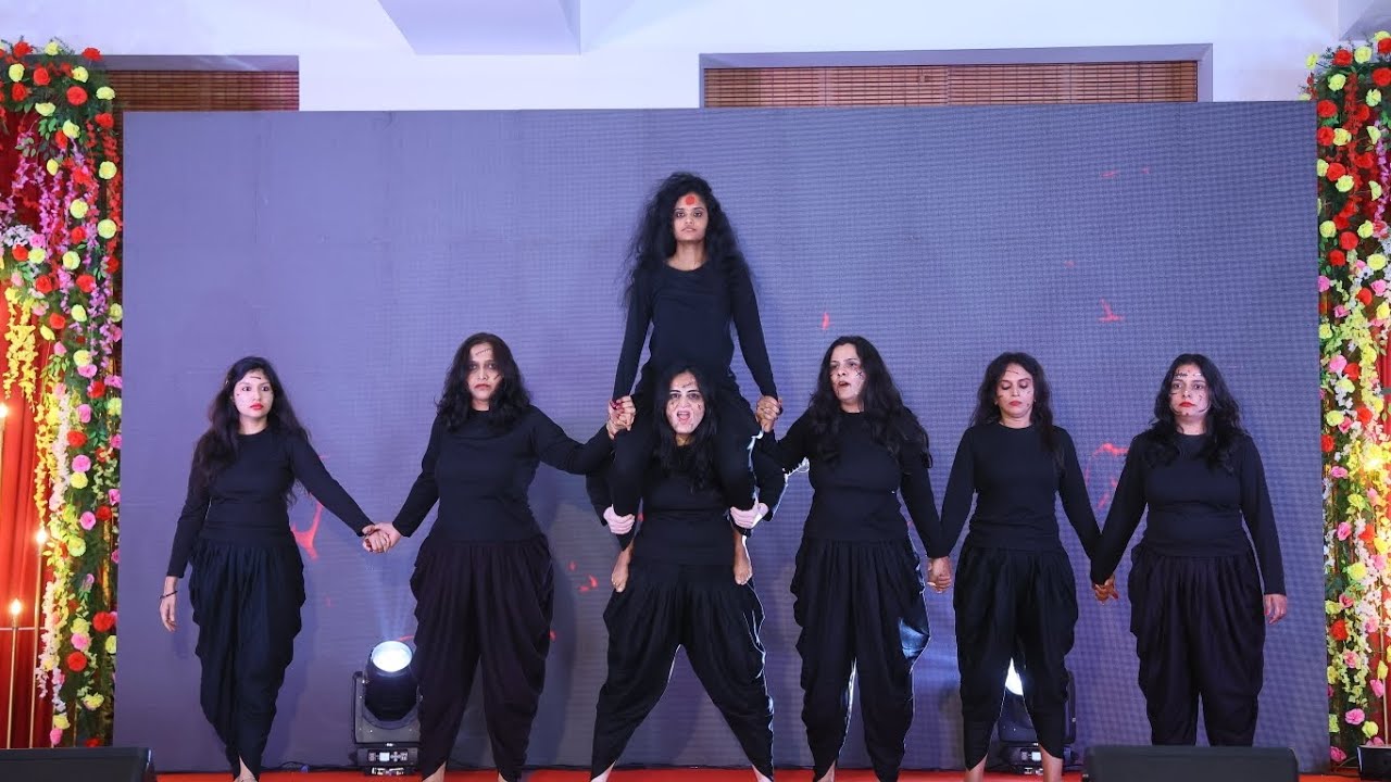 Horror dance | Horror themed dance performance | Horror dance choreography | Horror mashup dance