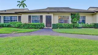7532 Nova Dr, Davie, FL Presented by Noel Cuarezma.