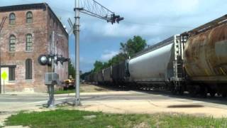LONG LONG LONG Train!!!!! CN 2883 leads 173 car train with near end DPU helper