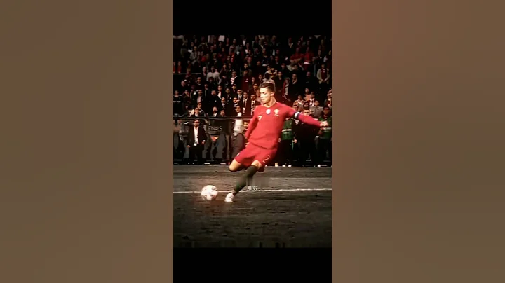 ronaldo is too cold☠️🔥 #cr7 #edit #football #ronaldo #cristianoronaldo #viralvideo #shorts