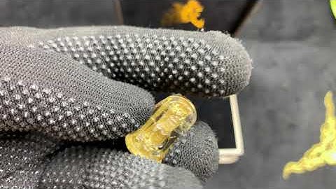 Phong Thủy An Thịnh - Mặt dây Mẹ Quan Thế Âm thạch anh tóc vàng bã mía Vip