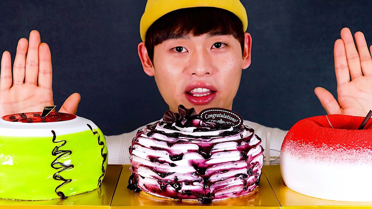 오랜만에 먹어보는 사과 블루베리 수박모양 생크림 케이크 먹방~!! Apple,Blueberry,Watermelon Cake MuKBang~!!