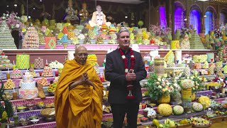 Leader of the Opposition Sir Keir Starmer Celebrates Diwali at Neasden Temple, London, UK