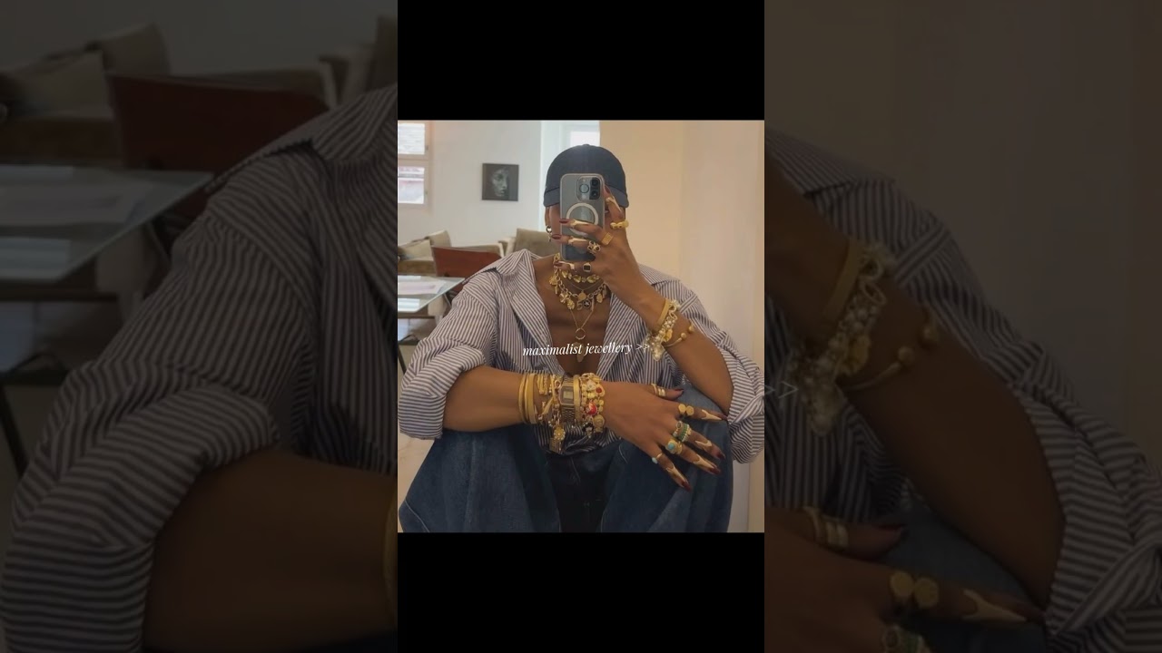 Maximalist jewellery ^^ 