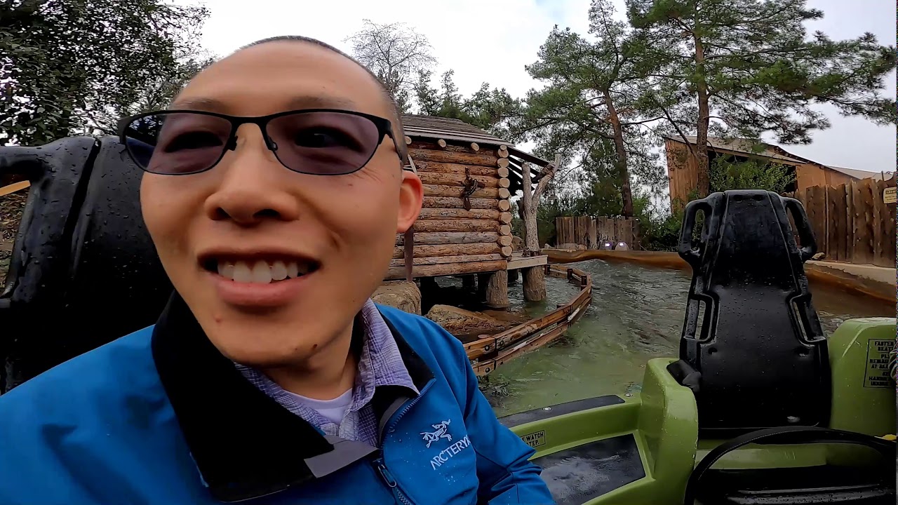 Knott's Berry Farm - Bigfoot Rapids 2019