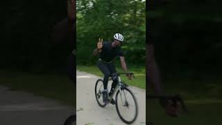 Detalles Sixers star LeBron James Training with Canyon Bike Rides in Hometown of Akron Ohio with Friends Actualización