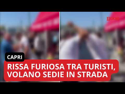 Video Rissa furiosa a Capri, volano sedie pugni e calci: turisti nel panico VIDEO