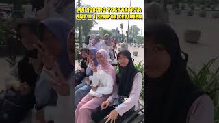 "Ora Royal Ora Viral" Outing Class SMP N 1 Sempor di Malioboro