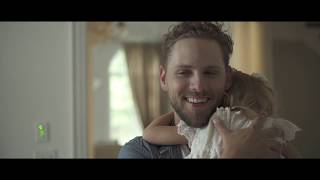 Смотреть клип Brett Kissel - Love Them A Little