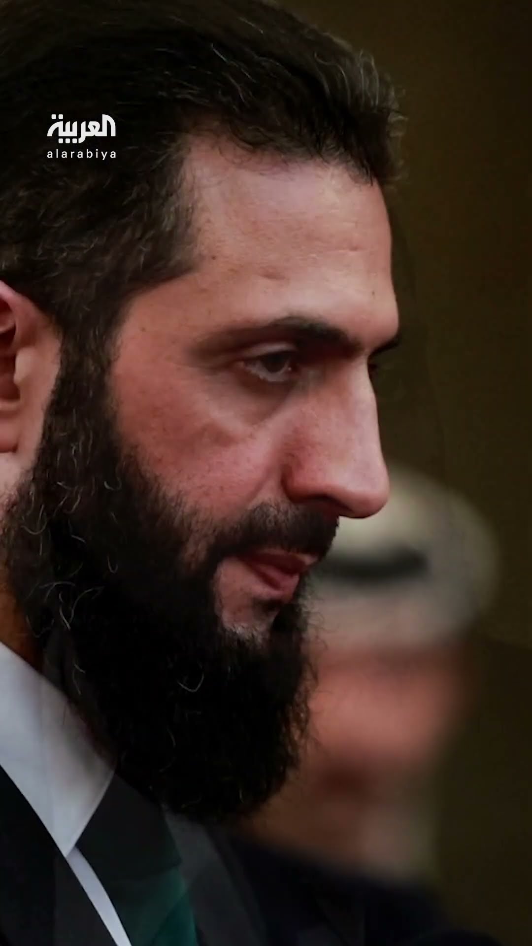 قائد الإدارة الانتقالية في سوريا أحمد الشرع يلتقي وفداً من قسد في دمشق