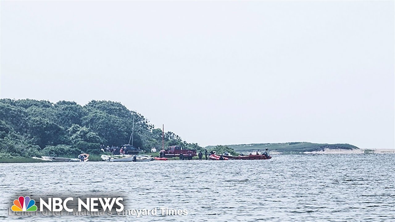 Obamas release statement on death of employee near Massachusetts home