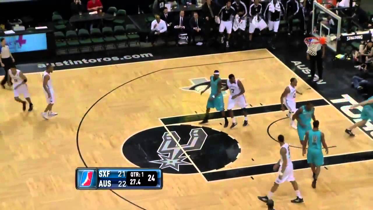 Chris Roberts KILLS The Dunk on 7'5" Will Foster!