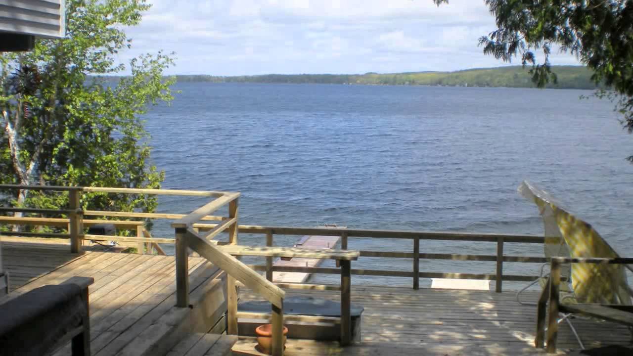 Spectacular Lake Views