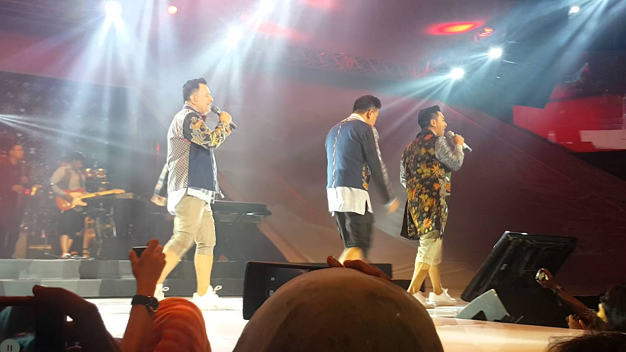 Kahitna Konser 30 tahun 13Feb2016 - Dirantau