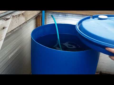 Video: Barrel for water in the country: which one to choose?